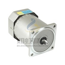 轉(zhuǎn)矩感應(yīng)馬達